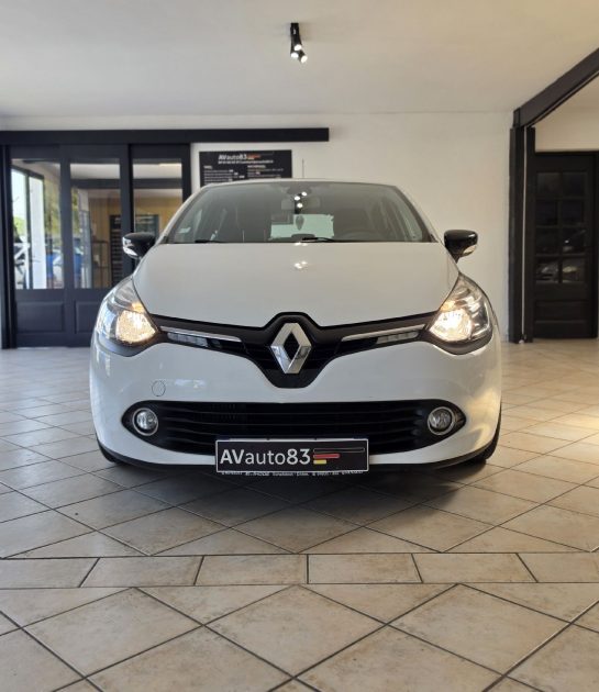 RENAULT CLIO IV 1.5 DCI 90 EXPRESSION 2012 - Distribution neuve -CT OK -Garantie 12 mois ou 15000km 