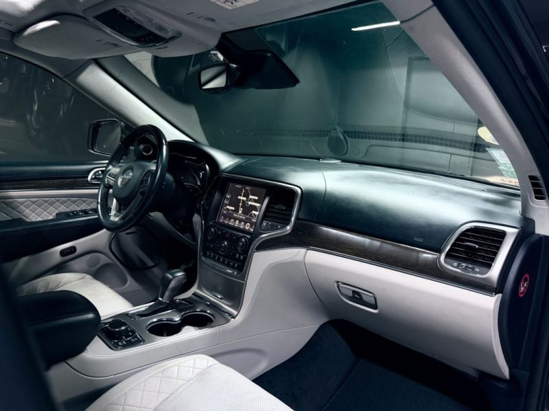 JEEP Grand Cherokee 3.0 V6 CRD 250ch Summit BVA8