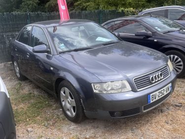 AUDI A4 B6 8E2 1.9 TDI (130CH) 2004