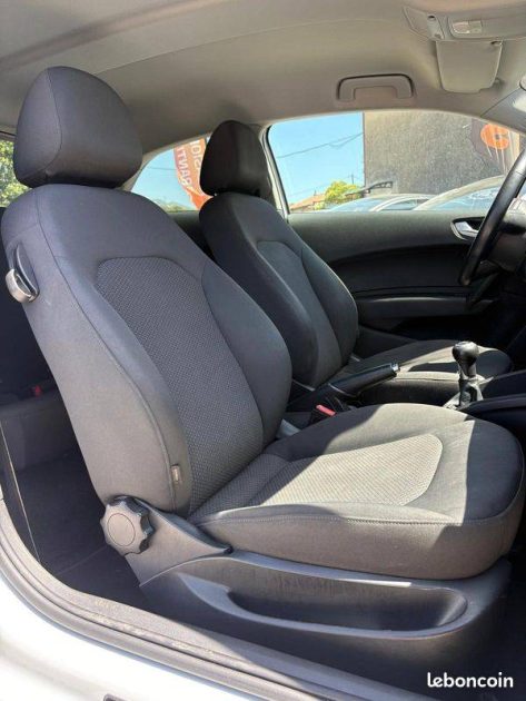 AUDI A1 AU39225 2015