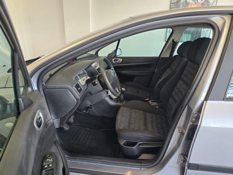 PEUGEOT 307  2006