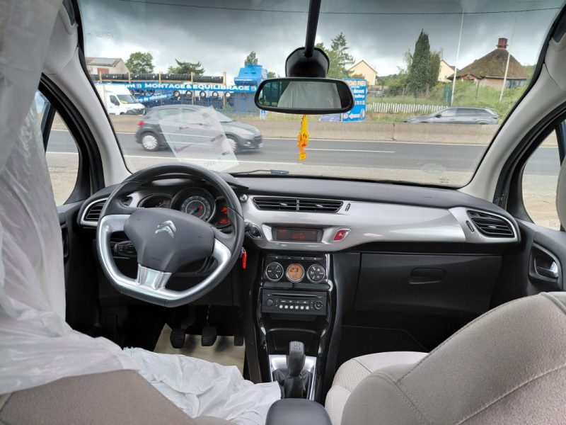CITROEN C3 1.6 VTI 120 CH 2010