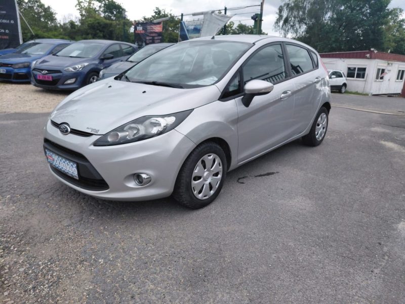 FORD  FIESTA  2012
