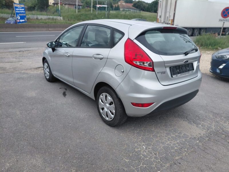 FORD  FIESTA  2012