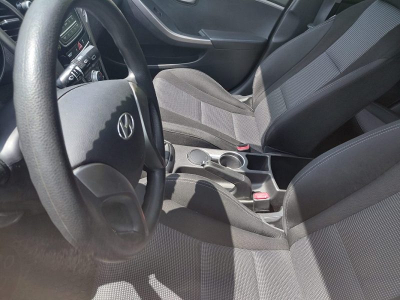 HYUNDAI I30 1.6 109 2012