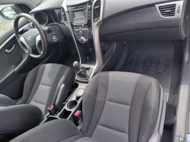 HYUNDAI I30 1.6 109 2012
