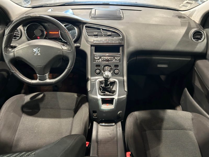 PEUGEOT 5008 2.0 HDI 150CH 