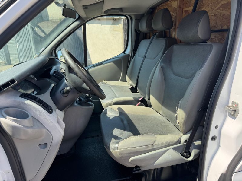 Renault Trafic L2H2 1.9 DCI 80ch | Attelage 