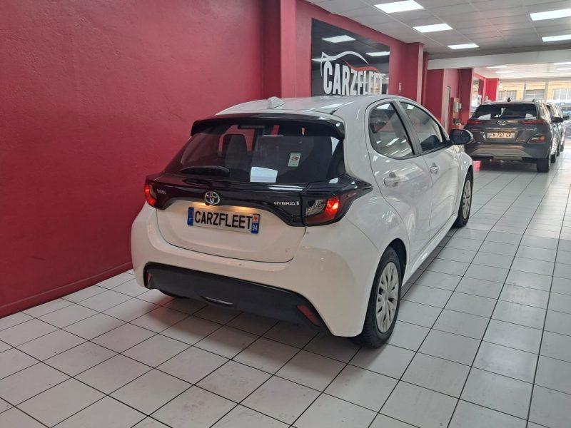 TOYOTA YARIS 4 BERLINE 116cv DYNAMIC BUSINESS 2022/1 ERE MAIN/TVA RECUPERABLE