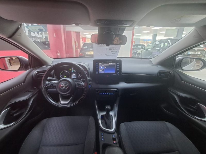 TOYOTA YARIS 4 BERLINE 116cv DYNAMIC BUSINESS 2022/1 ERE MAIN/TVA RECUPERABLE