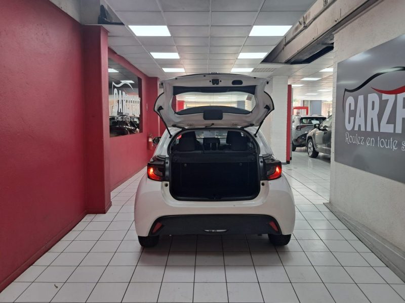 TOYOTA YARIS 4 BERLINE 116cv DYNAMIC BUSINESS 2022/1 ERE MAIN/TVA RECUPERABLE