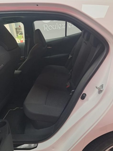 TOYOTA COROLLA BERLINE HYBRIDE 1.8 DYNAMIC BUSINESS 122cv/1 ERE MAIN/TVA RECUPERABLE