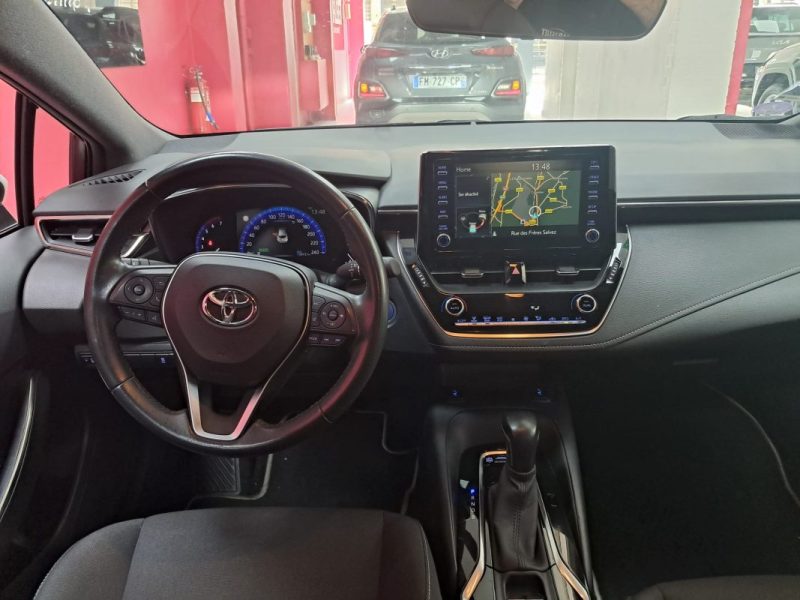 TOYOTA COROLLA BERLINE HYBRIDE 1.8 DYNAMIC BUSINESS 122cv/1 ERE MAIN/TVA RECUPERABLE