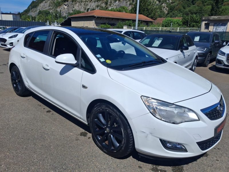 OPEL ASTRA J (P10) 1.7 CDTI (68) 2012