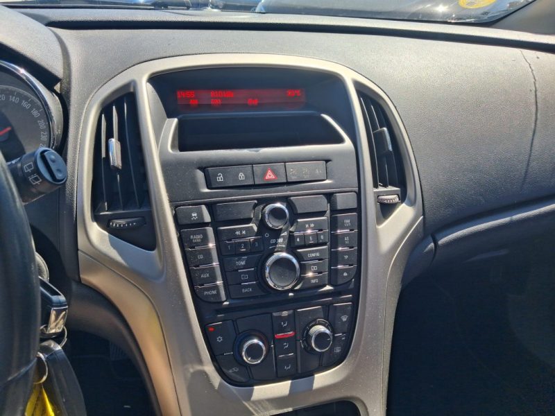 OPEL ASTRA J (P10) 1.7 CDTI (68) 2012
