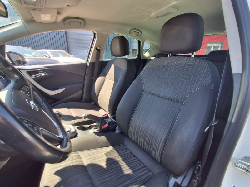 OPEL ASTRA J (P10) 1.7 CDTI (68) 2012