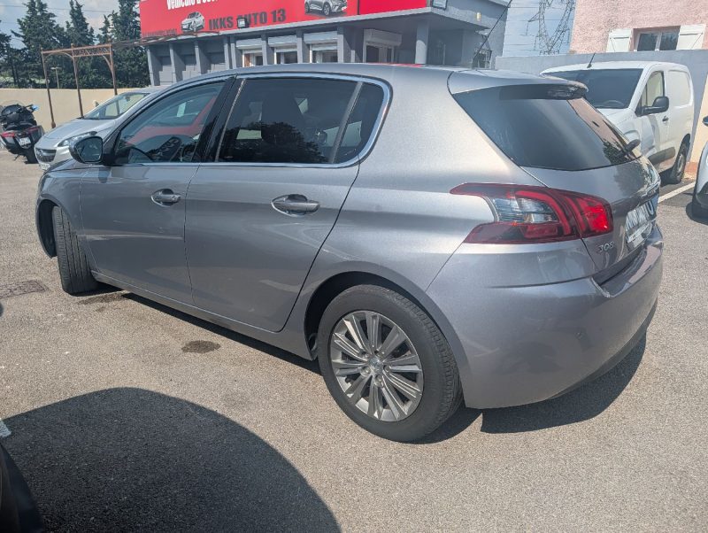 PEUGEOT 308 II 1.5 BLUE HDI 130 ALLURE  CLES MAIN LIBRE /GPS COULEUR GARANTIE 12 MOIS