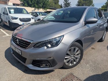 PEUGEOT 308 II 1.5 BLUE HDI 130 ALLURE  CLES MAIN LIBRE /GPS COULEUR GARANTIE 12 MOIS