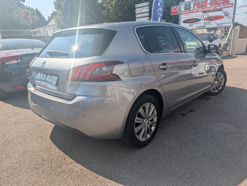 PEUGEOT 308 II 1.5 BLUE HDI 130 ALLURE  CLES MAIN LIBRE /GPS COULEUR GARANTIE 12 MOIS