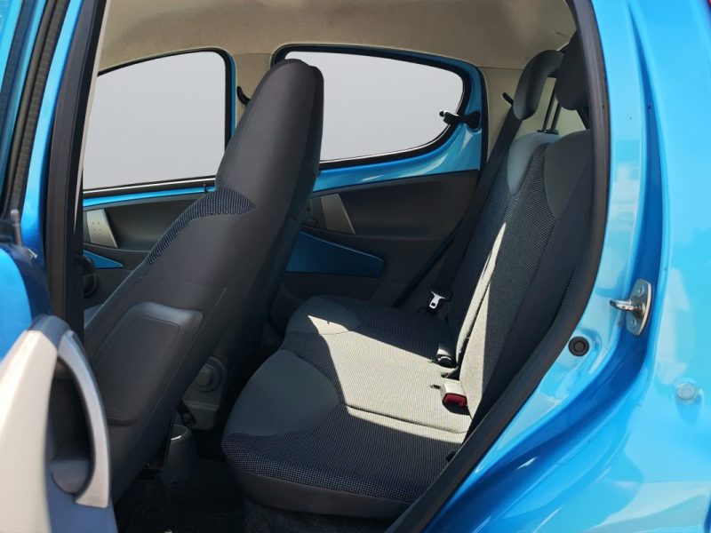 PEUGEOT 107 1.0E 12V TRENDY 2-TRONIC AUTOMATIQUE / CLIM / 5 PORTES / FAIBLE KILOMETRAGE