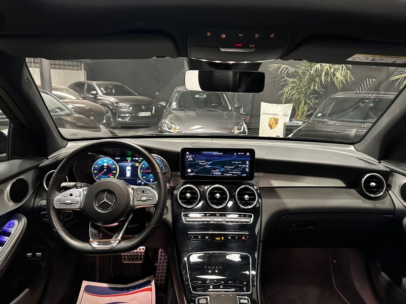 MAGNIFIQUE MERCEDES GLC 300 E 4 MATIC AMG LINE 211 + 122 CH (SUIVI D’ENTRETIEN, TOIT OUVRANT)