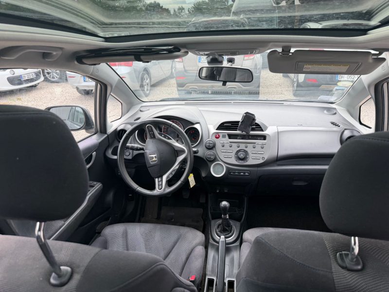 HONDA JAZZ 1.4 I-VTEC LUXURY 2009 1er main
