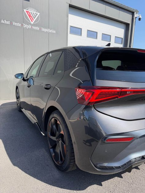 CUPRA BORN V - 204 CH - ELECTRIQUE - GARANTIE 3 MOIS 
