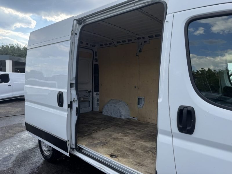 PEUGEOT BOXER BOXER 330 L2H1 2.2 BLUE HDI 120 PRO 2022 TTC