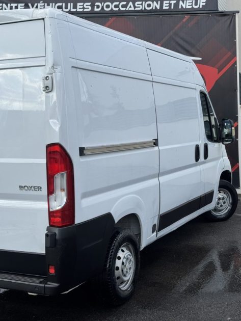 PEUGEOT BOXER BOXER 330 L2H1 2.2 BLUE HDI 120 PRO 2022 TTC