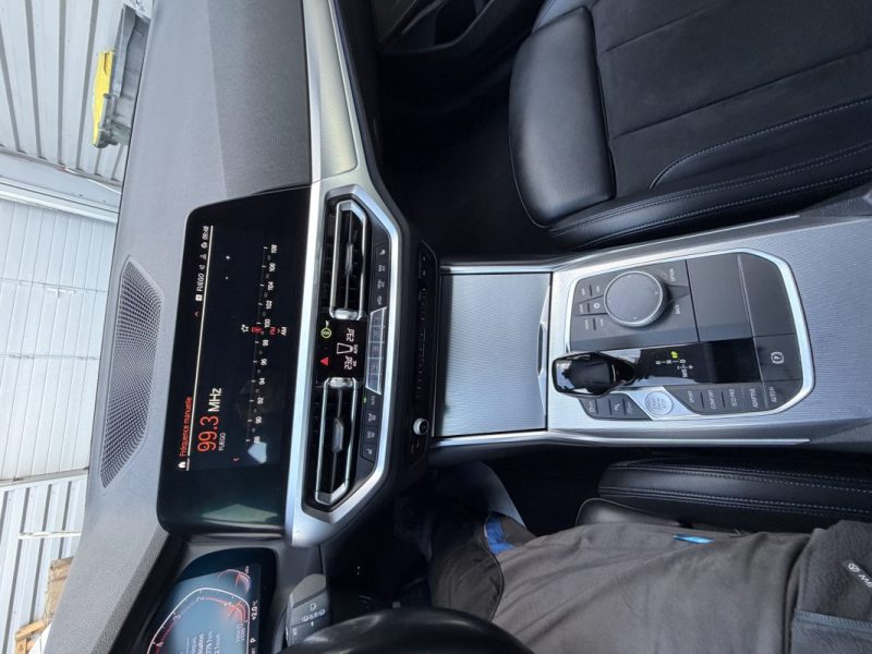 B.M.W. SERIE 3 330DA XDRIVE 265CH LOUNGE 2020