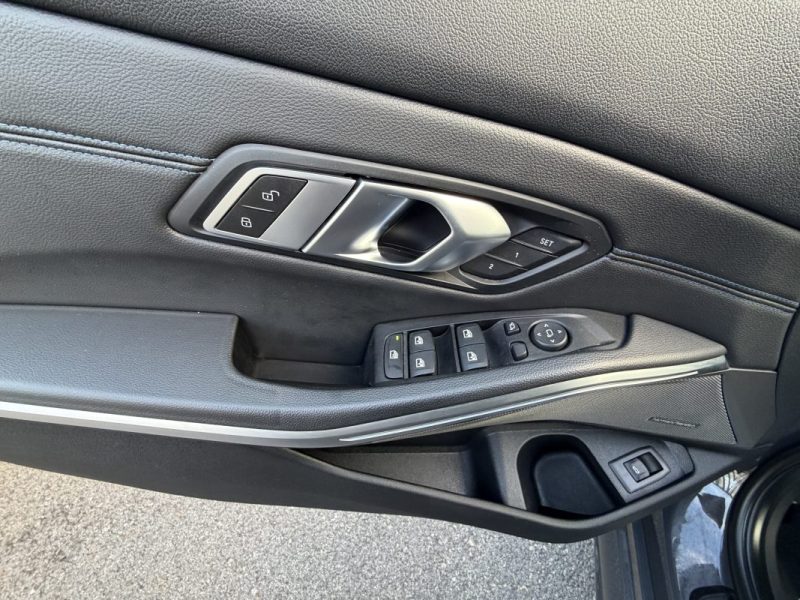 B.M.W. SERIE 3 330DA XDRIVE 265CH LOUNGE 2020