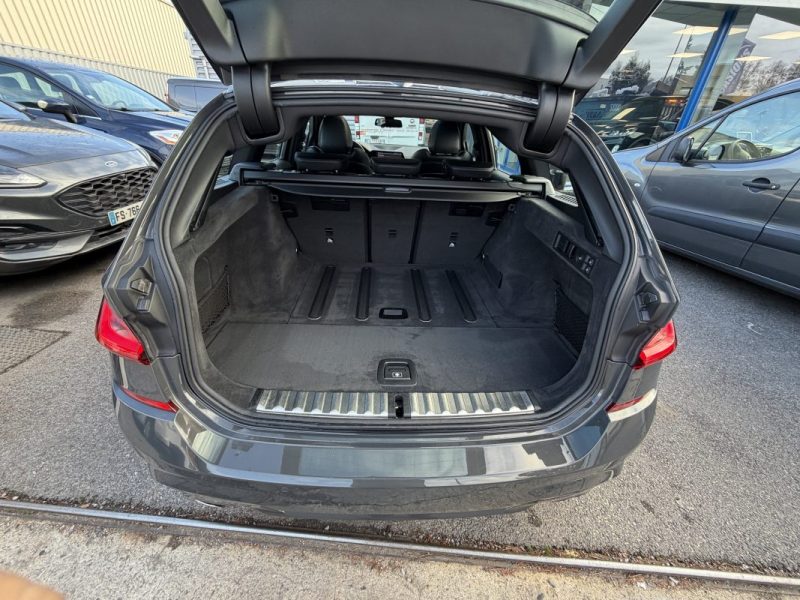 B.M.W. SERIE 3 330DA XDRIVE 265CH LOUNGE 2020