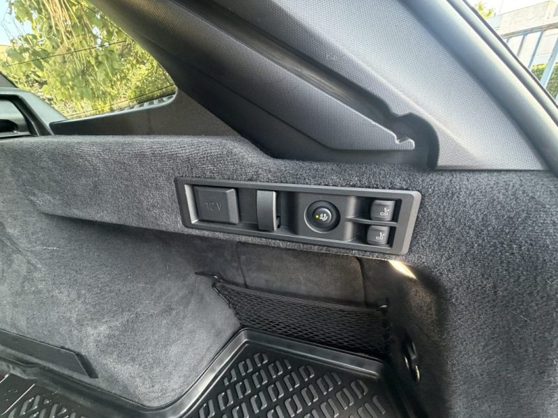 B.M.W. SERIE 3 330DA XDRIVE 265CH LOUNGE 2020