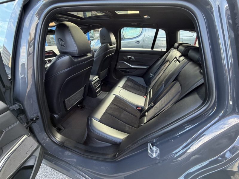 B.M.W. SERIE 3 330DA XDRIVE 265CH LOUNGE 2020