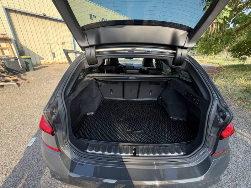 B.M.W. SERIE 3 330DA XDRIVE 265CH LOUNGE 2020