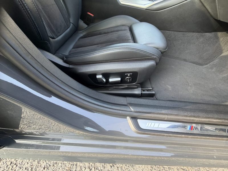 B.M.W. SERIE 3 330DA XDRIVE 265CH LOUNGE 2020