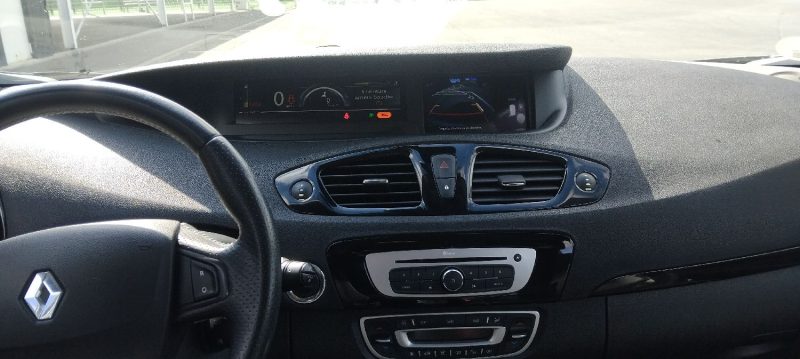 RENAULT SCENIC 3 PHASE 2 1.5 DCI 110 CV AN 2014 7 PLACES FULL OPTION