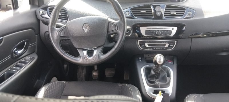RENAULT SCENIC 3 PHASE 2 1.5 DCI 110 CV AN 2014 7 PLACES FULL OPTION
