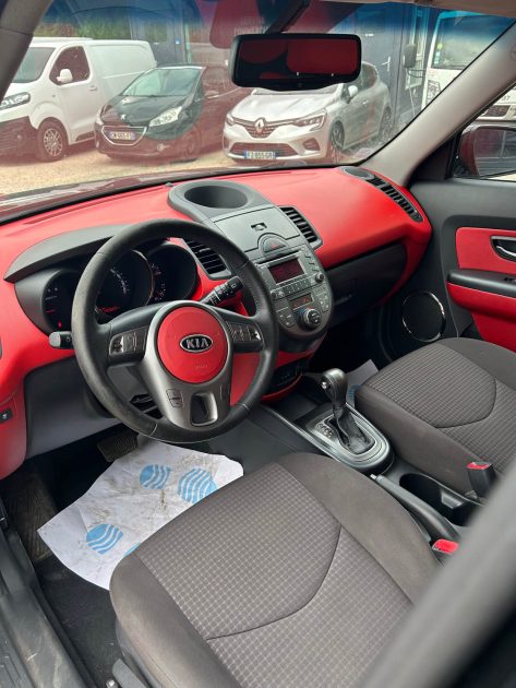 KIA SOUL 1.6 CRDI 128 BOITE AUTOMATIQUE