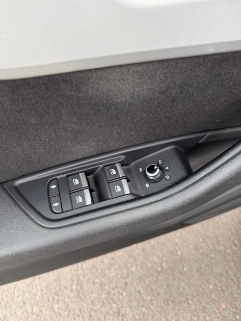 Audi A4 AVANT 2.0 TDI 150 - S-TRONIC - 2016 - GARANTIE 3 MOIS