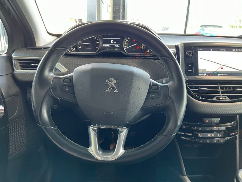 🚗 PEUGEOT 208 1.2 PURETECH 110ch ⚙️ TECH EDITION 📷 Caméra de recul 📱 Bluetooth 🧭 GPS