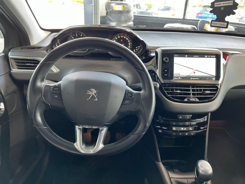 🚗 PEUGEOT 208 1.2 PURETECH 110ch ⚙️ TECH EDITION 📷 Caméra de recul 📱 Bluetooth 🧭 GPS