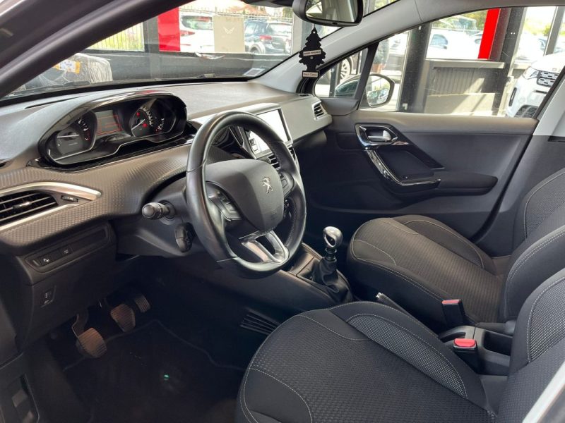 🚗 PEUGEOT 208 1.2 PURETECH 110ch ⚙️ TECH EDITION 📷 Caméra de recul 📱 Bluetooth 🧭 GPS