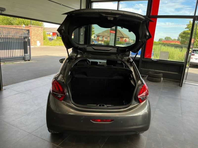 🚗 PEUGEOT 208 1.2 PURETECH 110ch ⚙️ TECH EDITION 📷 Caméra de recul 📱 Bluetooth 🧭 GPS