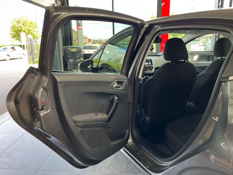 🚗 PEUGEOT 208 1.2 PURETECH 110ch ⚙️ TECH EDITION 📷 Caméra de recul 📱 Bluetooth 🧭 GPS