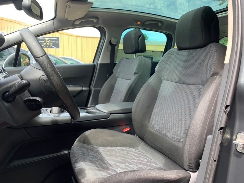 PEUGEOT 3008 1.6 HDI 16V 110 FELINE 2010