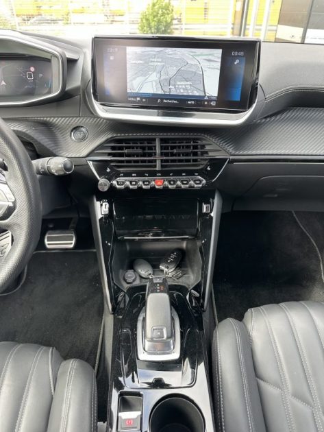 PEUGEOT 2008 II 1.2 PURE TECH 155 GT PACK EAT 2021 SUIVI & GARANTIE 6 MOIS