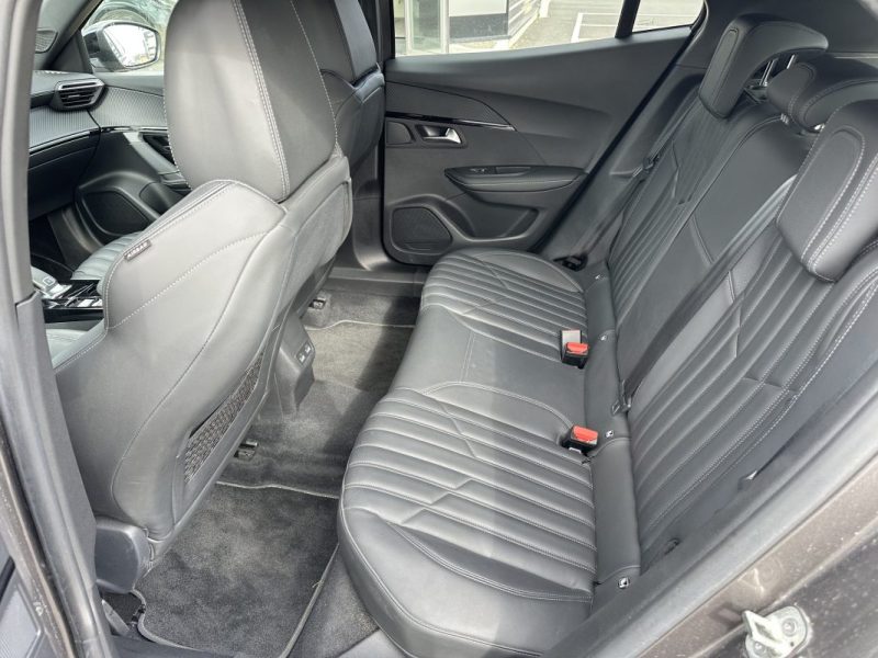 PEUGEOT 2008 II 1.2 PURE TECH 155 GT PACK EAT 2021 SUIVI & GARANTIE 6 MOIS
