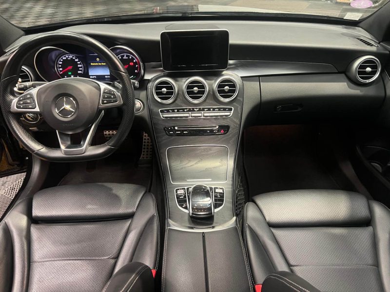 MAGNIFIQUE MERCEDES CLASSE C 350E PACK AMG 2.0 313CH (CAMÉRA 360°, TOIT OUVRANT, CARPLAY)