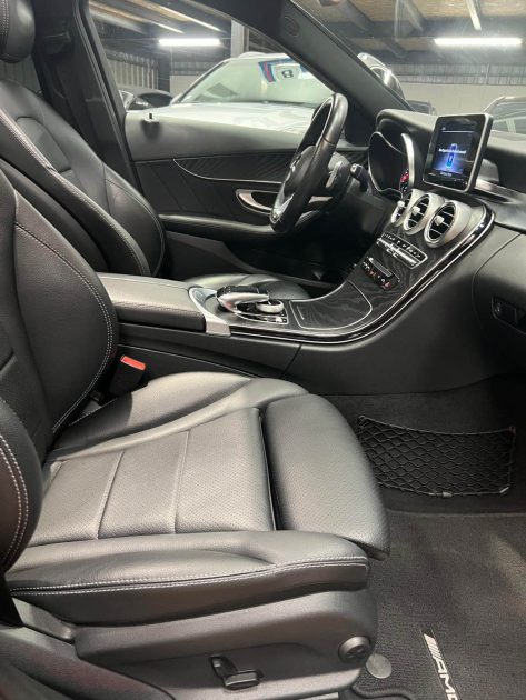 MAGNIFIQUE MERCEDES CLASSE C 350E PACK AMG 2.0 313CH (CAMÉRA 360°, TOIT OUVRANT, CARPLAY)